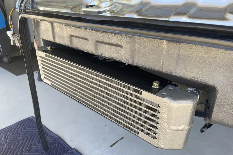 CSF Universal Dual-Pass Oil Cooler - M22 x 1.5 Connections 22x4.75x2.16 - Image 2