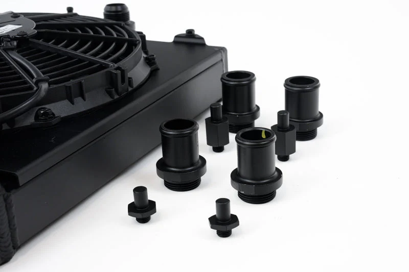 CSF Universal Half Radiator w/-16AN & Slip-On Fittings/12in SPAL Fan & Shroud - Black Finish - Image 4